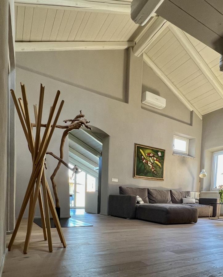 شقة Luxury Langhe Loft لا مورّا المظهر الخارجي الصورة